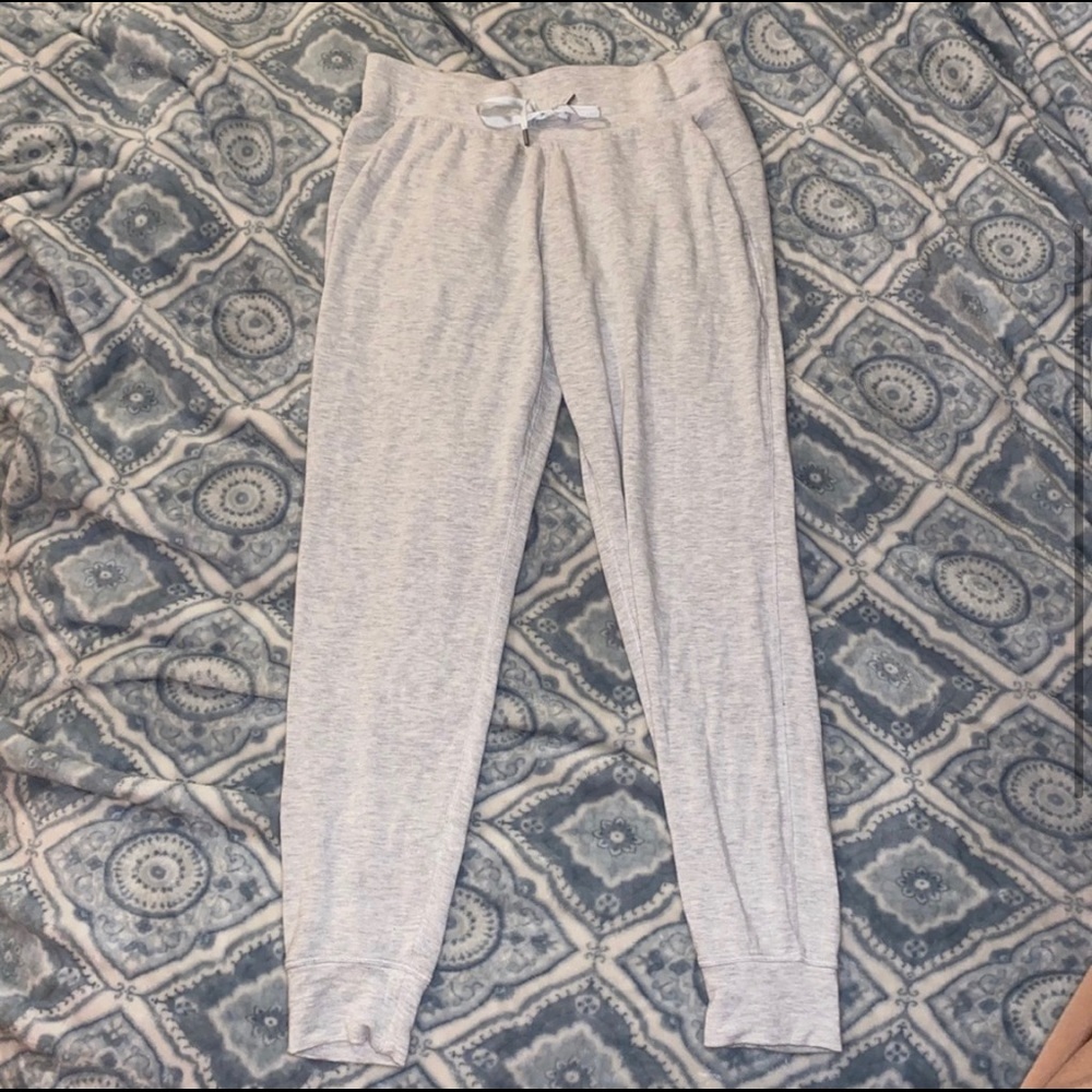 Lululemon Soft Modal High Rise Jogger size 8
